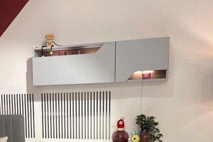 ZE+ von Rudolf - Hängeschrank ca. 140 cm breit hellgrau - Nussbaum natur