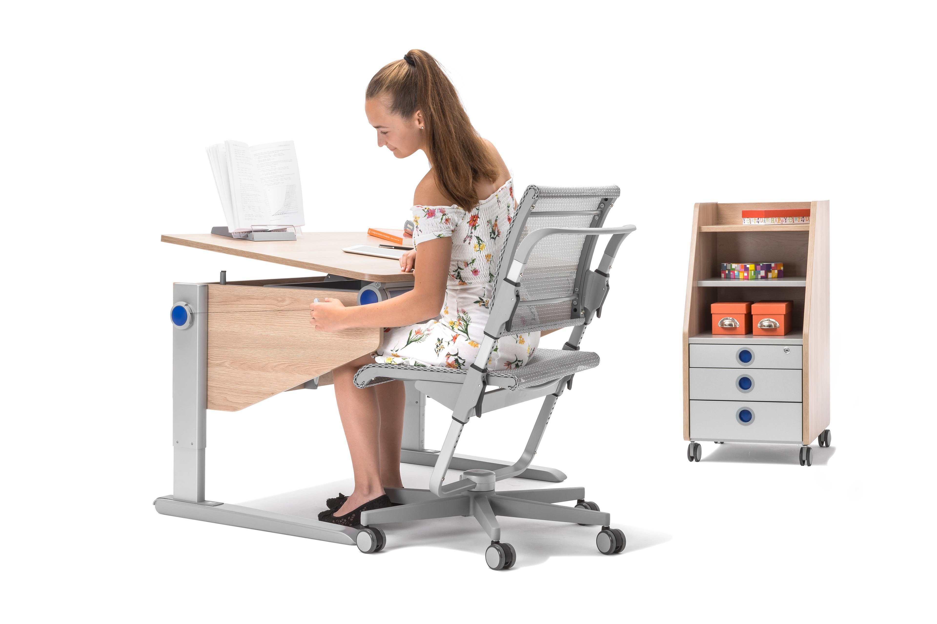 Schreibtisch Kinder - ZIGGY, der Massivholz-Schreibtisch für Kinder