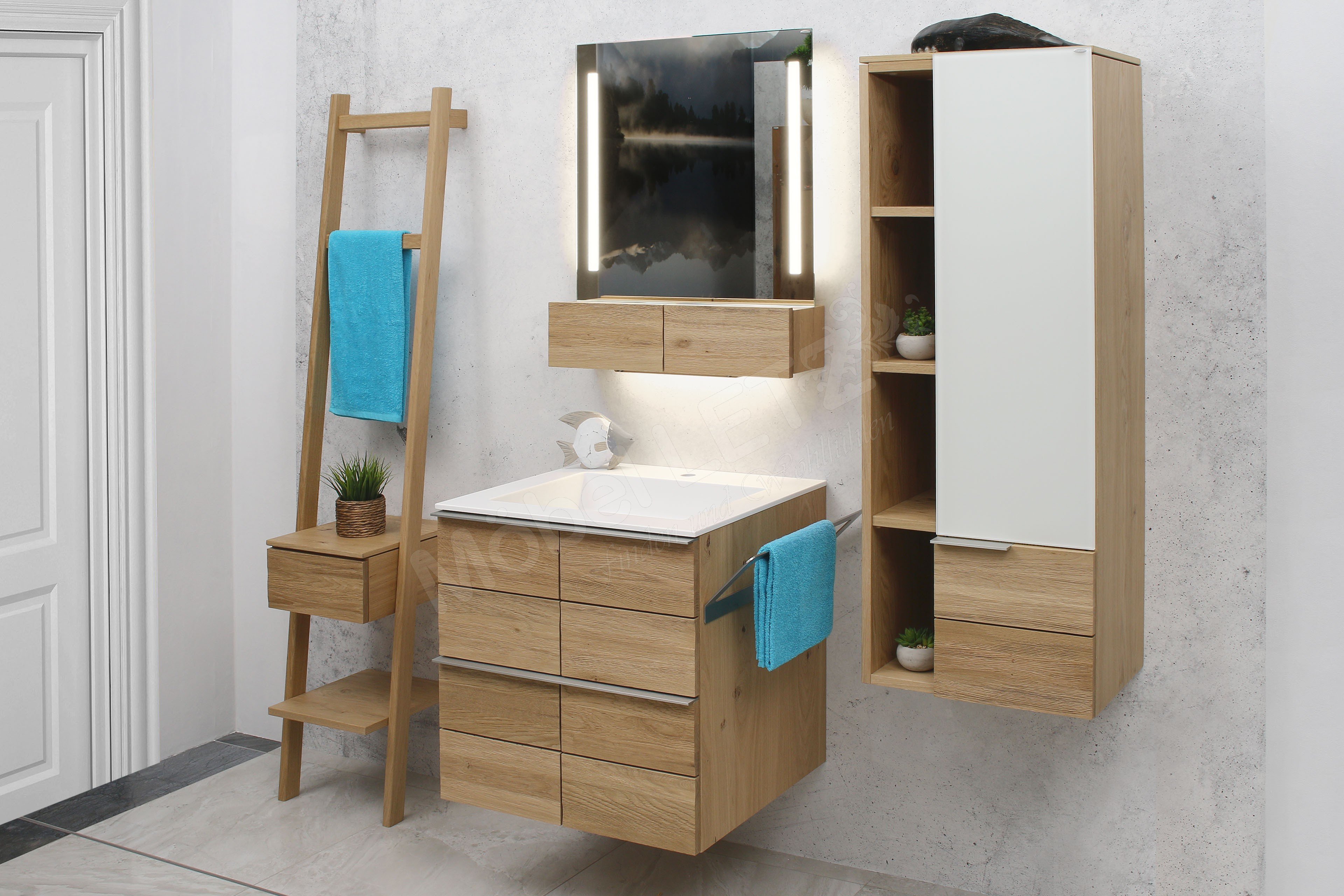 Badezimmer V-Montana von Voglauer mit Wildeiche, lackiert ...