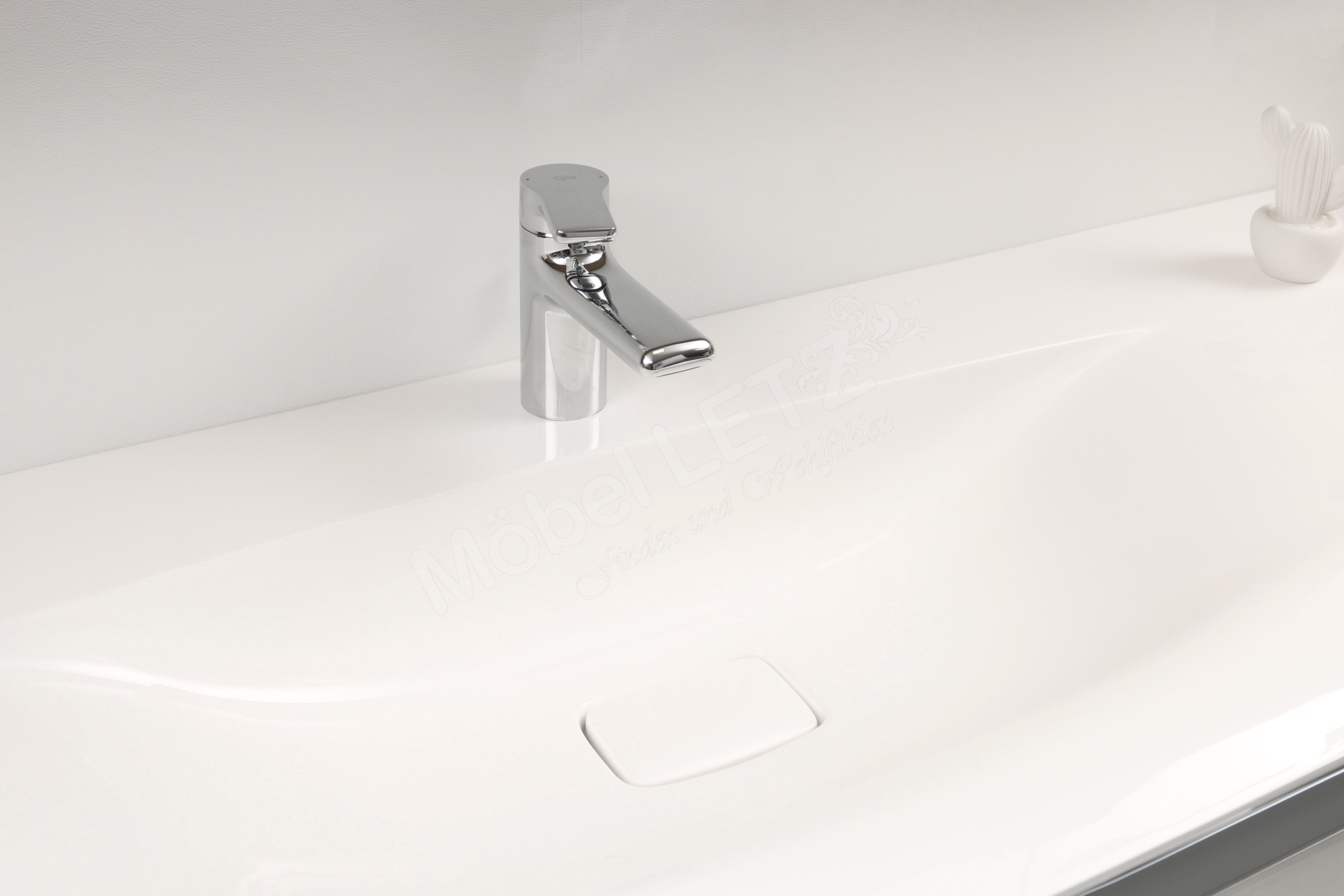 LEONARDO living Badezimmer Bad 112 Eiche & Glas perlmutt | Möbel Letz