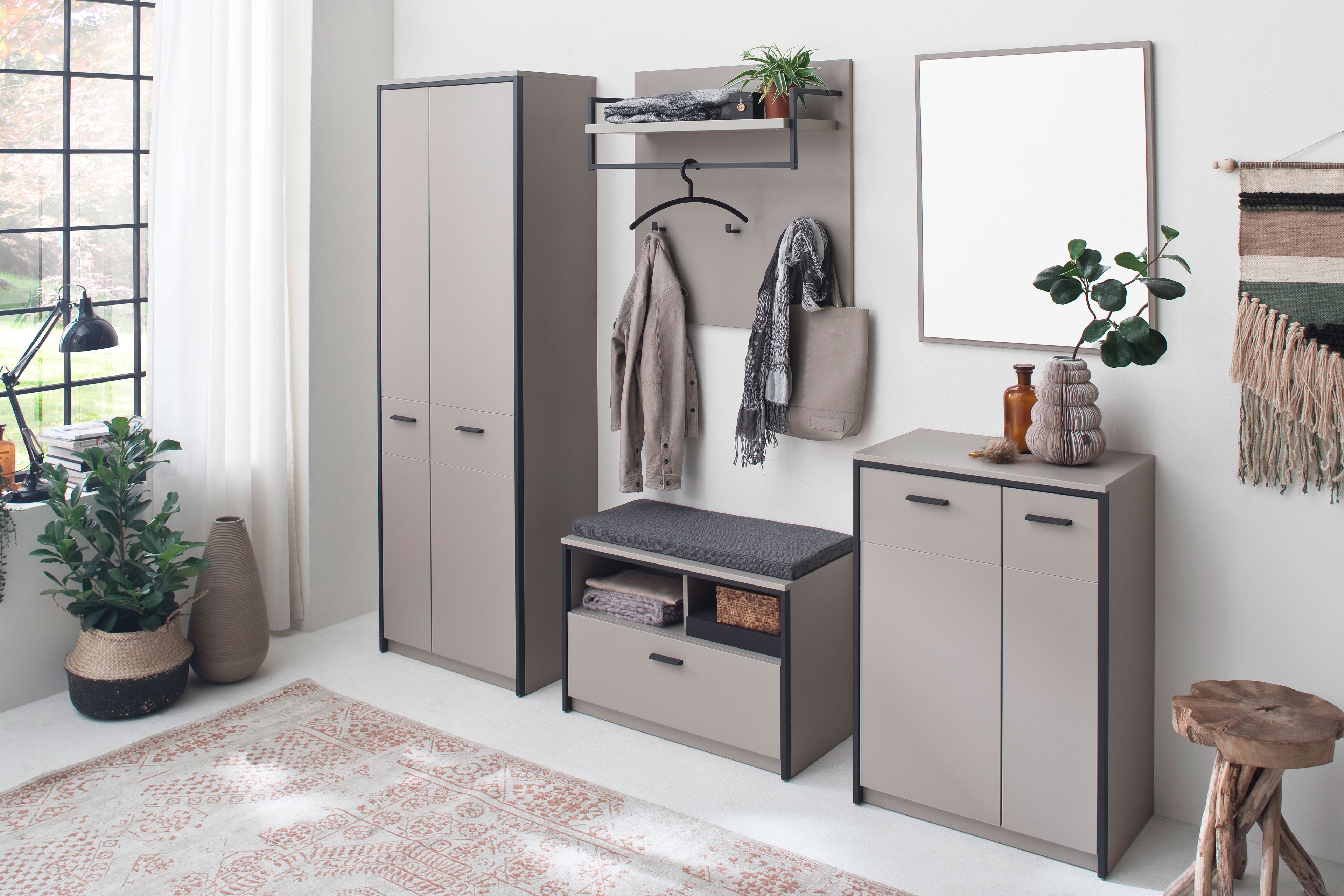 Garderobe Bergen in Taupe MCA furniture Möbel Letz