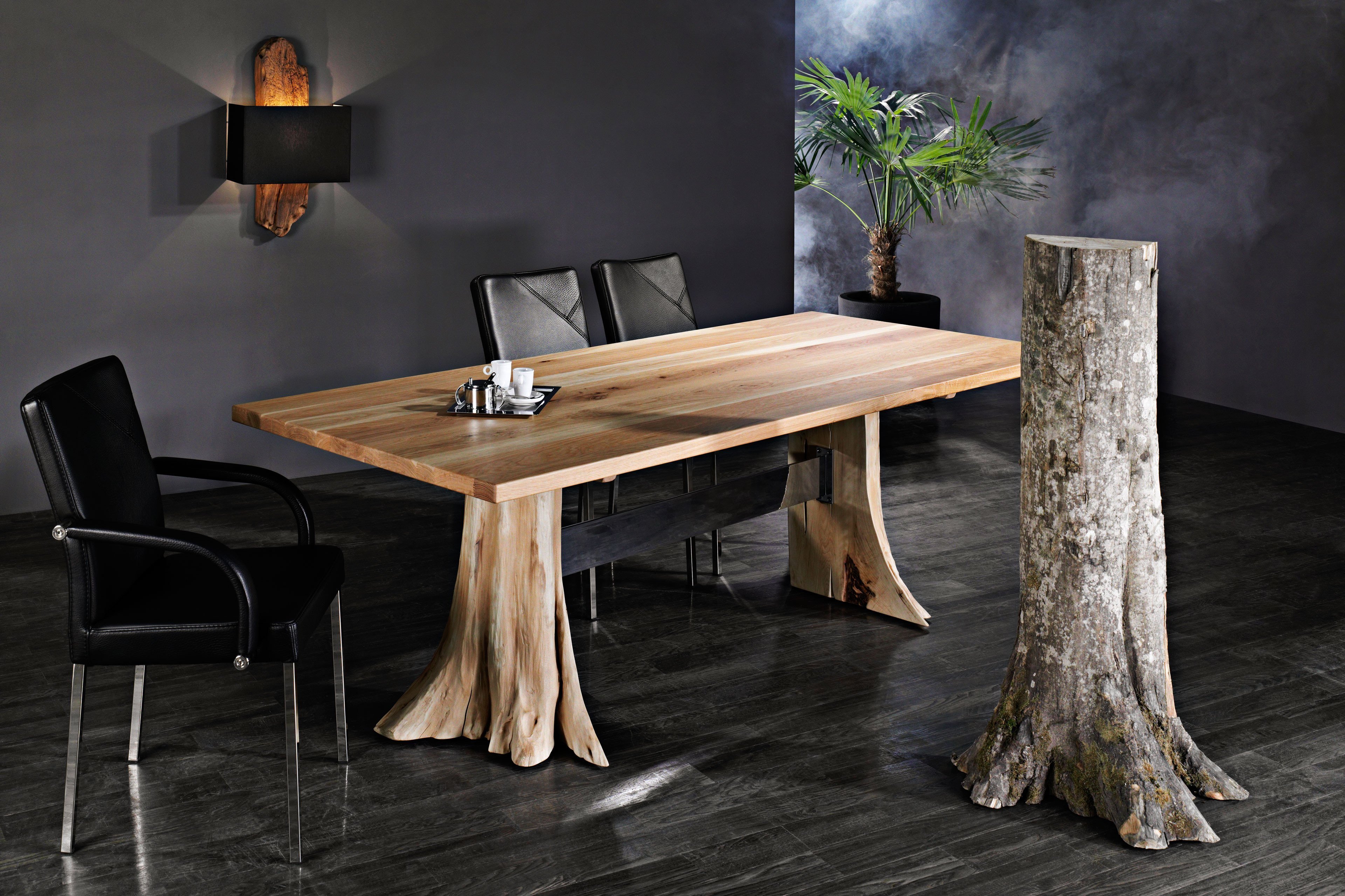 Sprenger Tisch Baumstrunk aus Sumpfeiche Möbel Letz