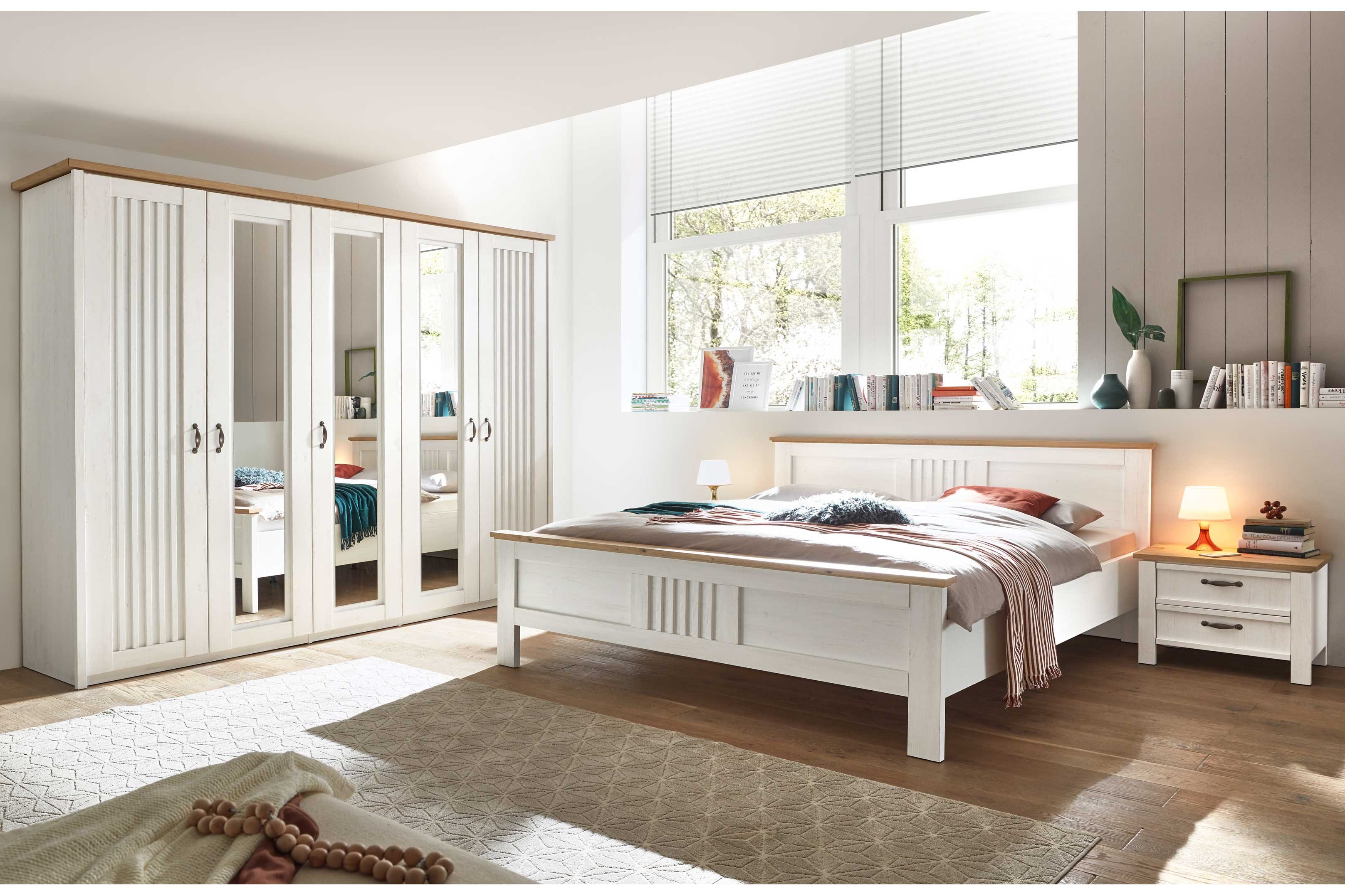 SchlafKONTOR Trient Schlafmöbel im Landhaus-Look | Möbel Letz - Ihr