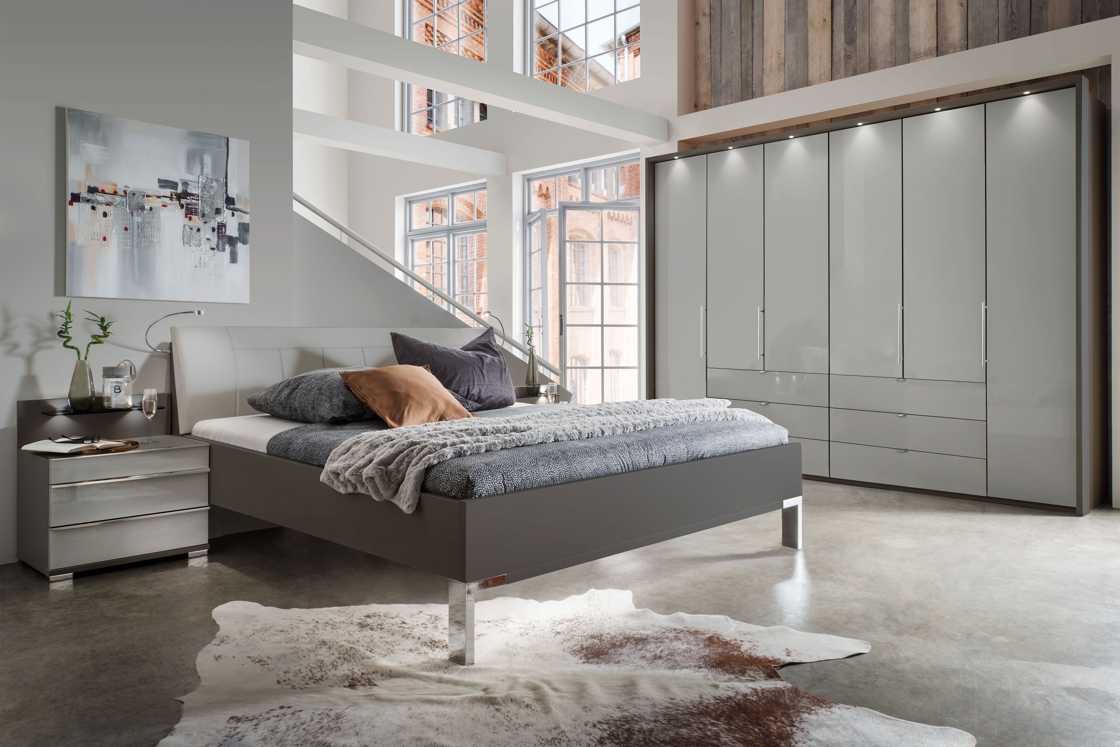 | Ihr - Loft Möbel Schlafzimmer braun grau - Wiemann Glasfront Letz Online-Shop