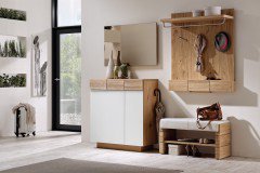 Vmontanara von Voglauer - Garderobe in geölter Wildeiche