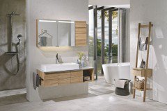 Vmontanara von Voglauer - Badezimmer in Wildeiche, lackiert