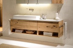 Valpin von Voglauer - Badezimmer in Alteiche rustiko