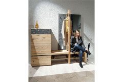 Vrock coming von Voglauer - Garderoben-Set Alteiche / Alpengranit