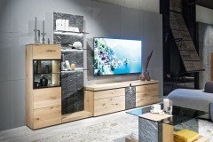 Vrock living von Voglauer - Vitrine Alteiche rustiko/ Alpengranit